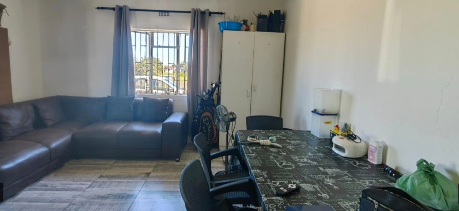 3 Bedroom Property for Sale in Pacaltsdorp Western Cape